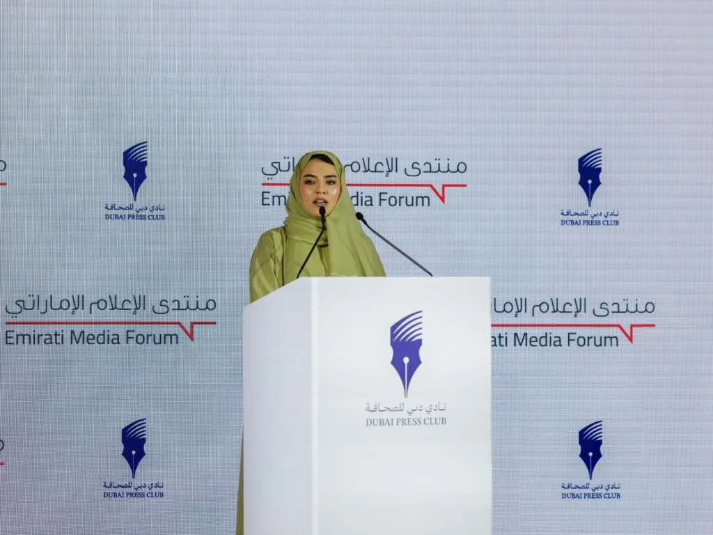 مديرة نادي دبي للصحافة : الإعلام الإماراتي أثبت خلال الأزمة الأخيرة جاهزيته العالية وقدرته على التعامل المهني
