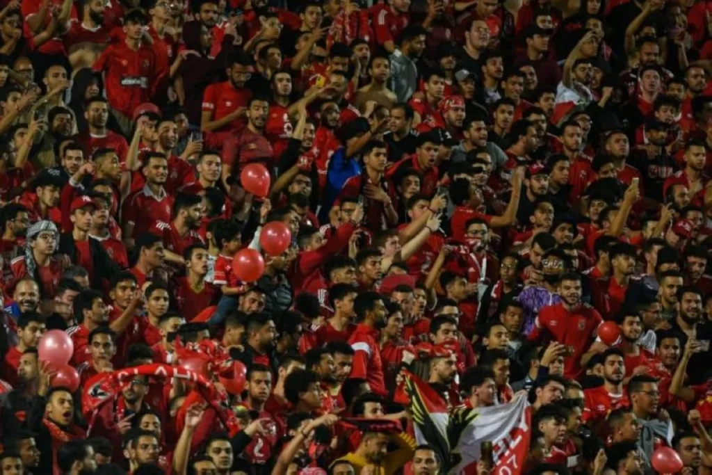 5 أسماء مرشحة لخلافة بن رمضان وديانج في الأهلي