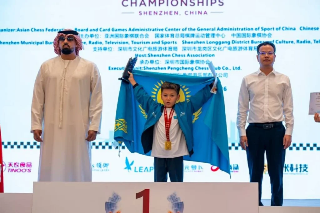 سلطان بن شخبوط يتوج أبطال آسيا للشطرنج
