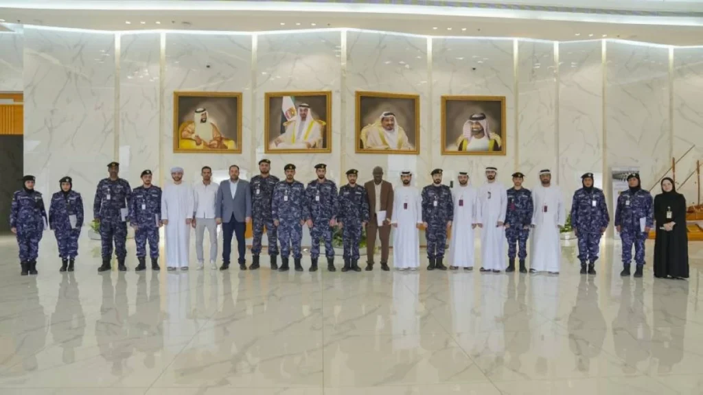 شرطة عجمان تنظم «مجلس المتعاملين»
