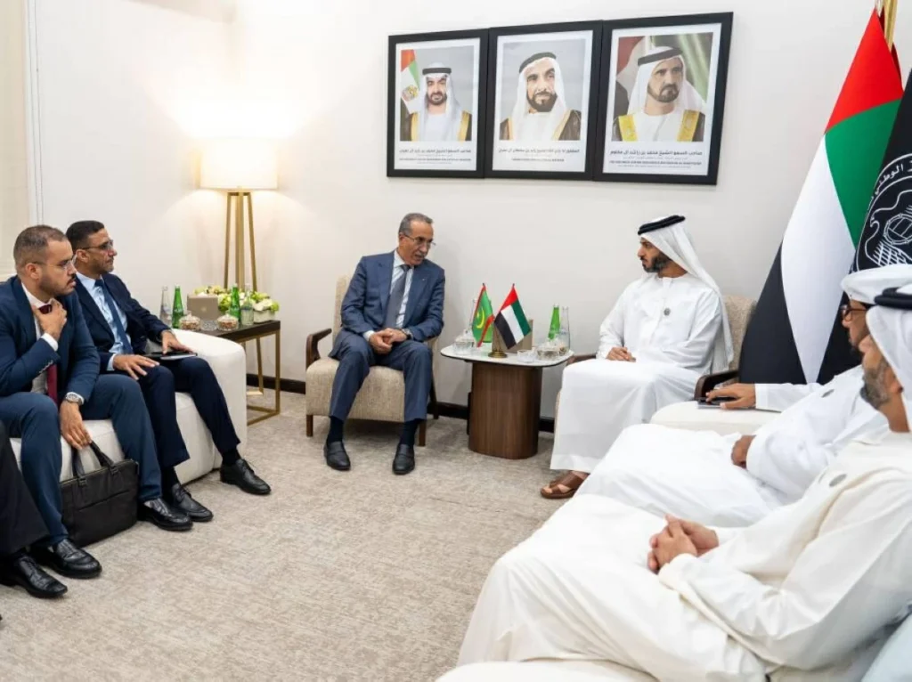 زايد بن حمد آل نهيان ومدير الأمن الوطني الموريتاني يبحثان التعاون في مكافحة المخدرات